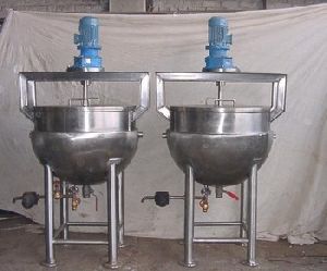 Vacuum Pan And Boiler