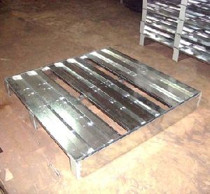 metal pallet