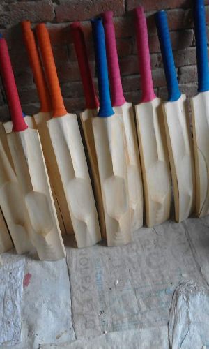Scoop Tennis Cricket Bat