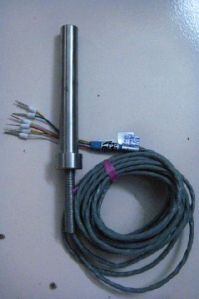 Head with flexible lead cable