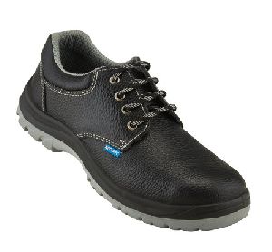 black safety shoes