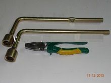 L SHAPED SPANNERS AND PLIERS