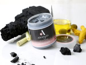 Aaranyaa Charcoal Face Scrub With