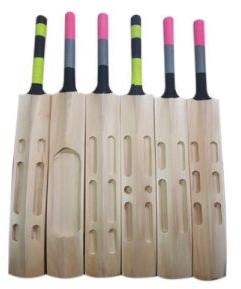 Rock Kashmir Willow Tennis Bat