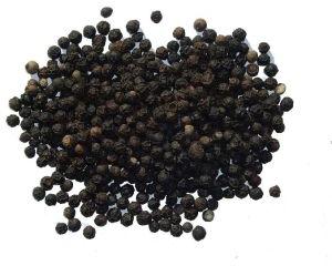 dried black pepper seeds