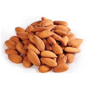 Gurbandi Almond Nuts