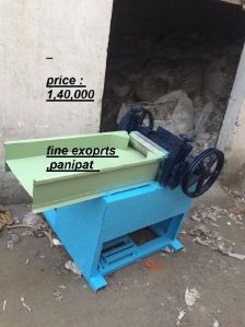 CLOTH CUTTER MACHINE