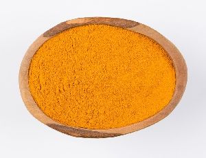 natural turmeric powder