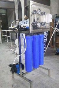 100 LPH Reverse Osmosis Plant