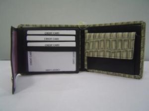 Article No 10672 Mens Leather Wallet