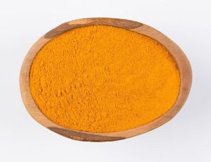 natural turmeric powder