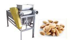 Almonds Cracking Machine