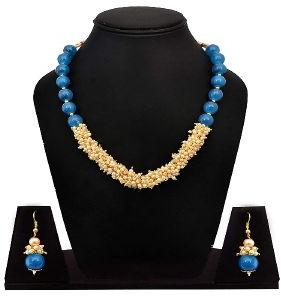 Anakur adorable gold plated pearl and beads necklace set for women