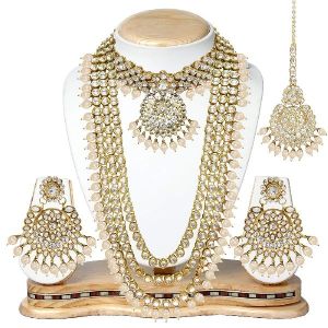 gold plated kundan white beads bridal necklace set