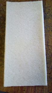 Pale latex crepe rubber Cream Grade )