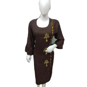 Ladies Designer Embroidered Kurti