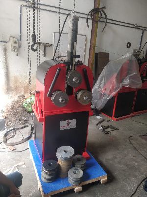 Angle Bending Machine