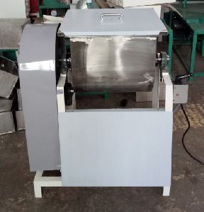 Flour Kneading Machine