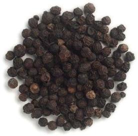 dried black pepper seeds