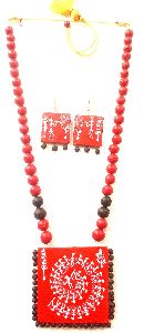 Festive Finest Handpainted Terracotta Necklace exude simple and unique appearance