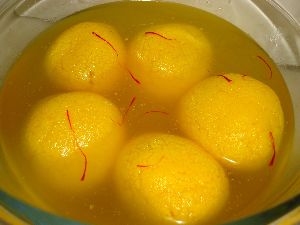 Bengali Sponge Rasgulla