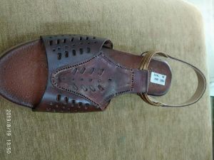 Ladies Leather Footwear