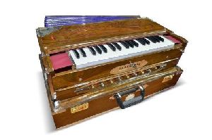 Scale Changer Harmonium