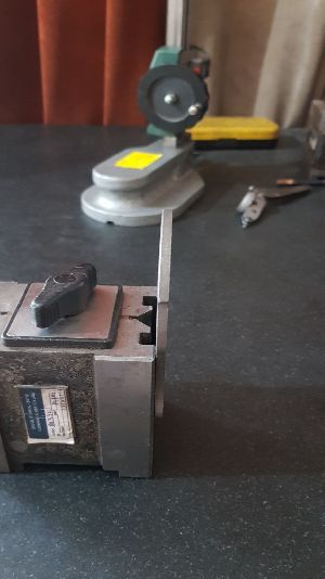Teeth Cutting Machine