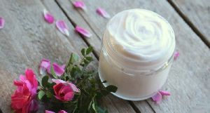 Rose and Honey Herbal Moisturising Lotion