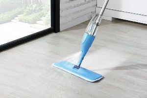 spray mop