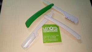 Disposable Ustra Razor