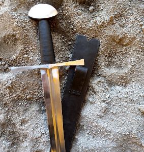 Templar Sword (Two Handed)