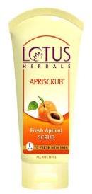 Lotus Herbals Fresh Apricot Scrub