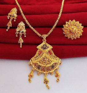 Golden Pendent Set with chain and Earrings