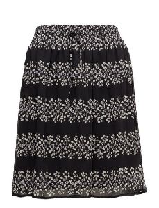 woven skirt