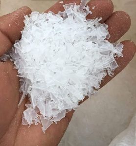 polypropylene flakes