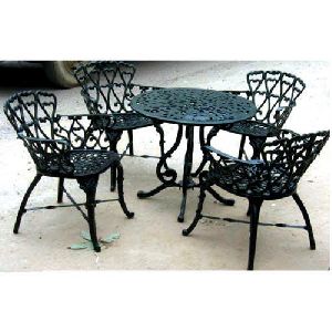 Aluminium Cast Chair Table Set (719 Black)