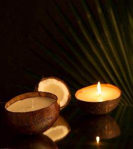 Soy Wax Candles with Coconut Bowl
