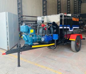 bitumen spraying machine