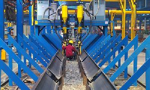 Beam Cantilever Welding Machine
