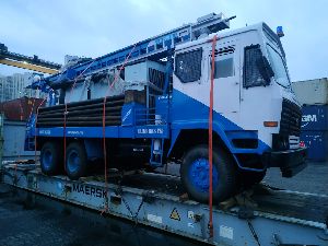 digging 300m depth water well drilling rig
