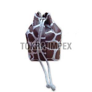 Giraffe Print Canvas Drawstring Bag