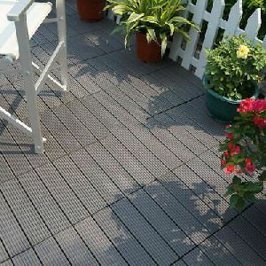 Interlocking Garden Floor Tiles