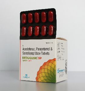 Aceclofenac Paracetamol Serratiopeptidase tablet