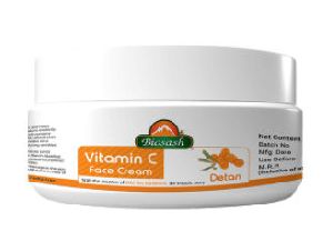 Vitamin-C Face Mask De Tan