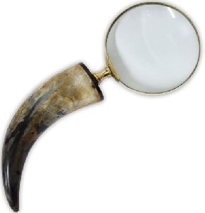 Buffalo Horn Magnifier