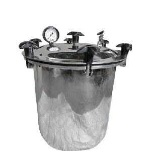 Single Tray SS Vertical Autoclave