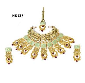 NS-857 Kundan Bridal Necklace Set