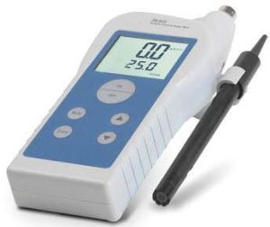 Dissolved Oxygen Analyzer