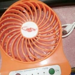 USB Table Fan